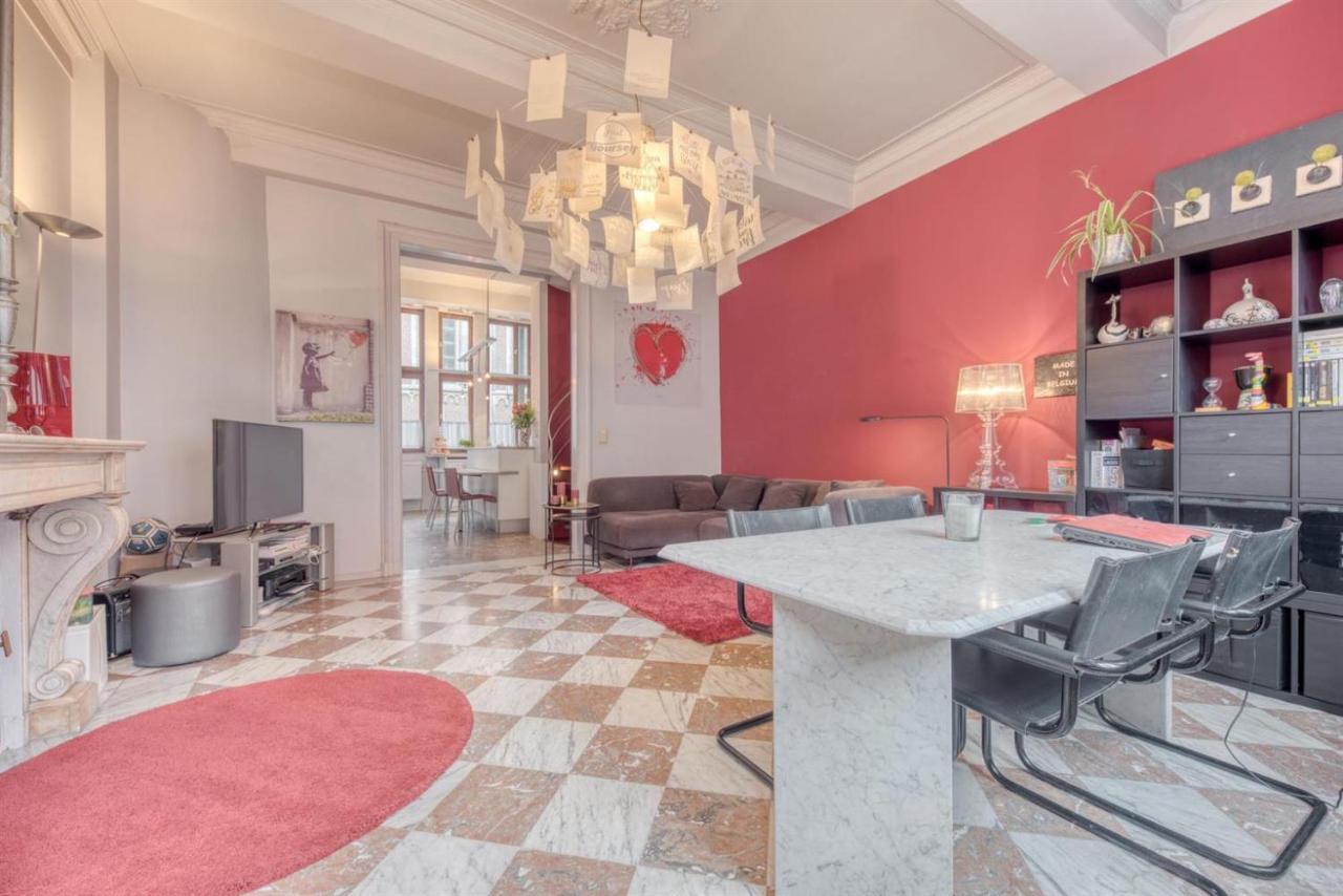Appartement Duplex situé au centre du cœur historique de Liège Extérieur photo